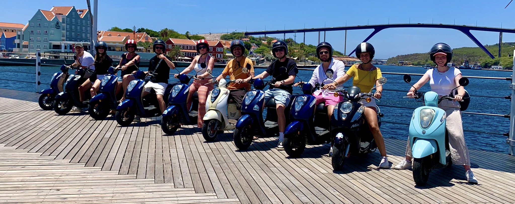 Scooters Emmabrug Curaçao